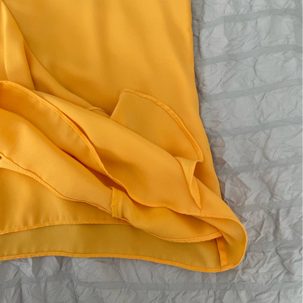 Ruffle blouse - Picture 4 of 7